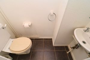 Photo 33- click for photo gallery